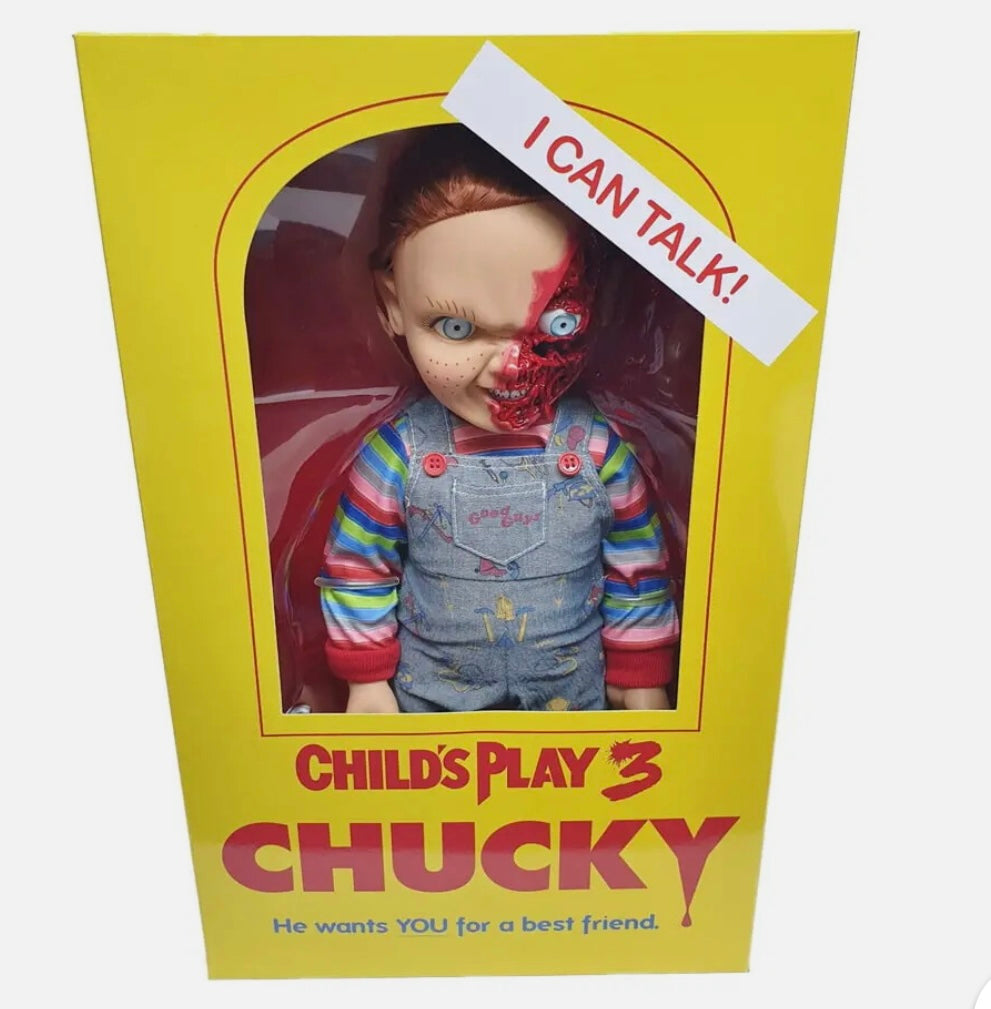 Chucky Pizza Face Talking Mezco