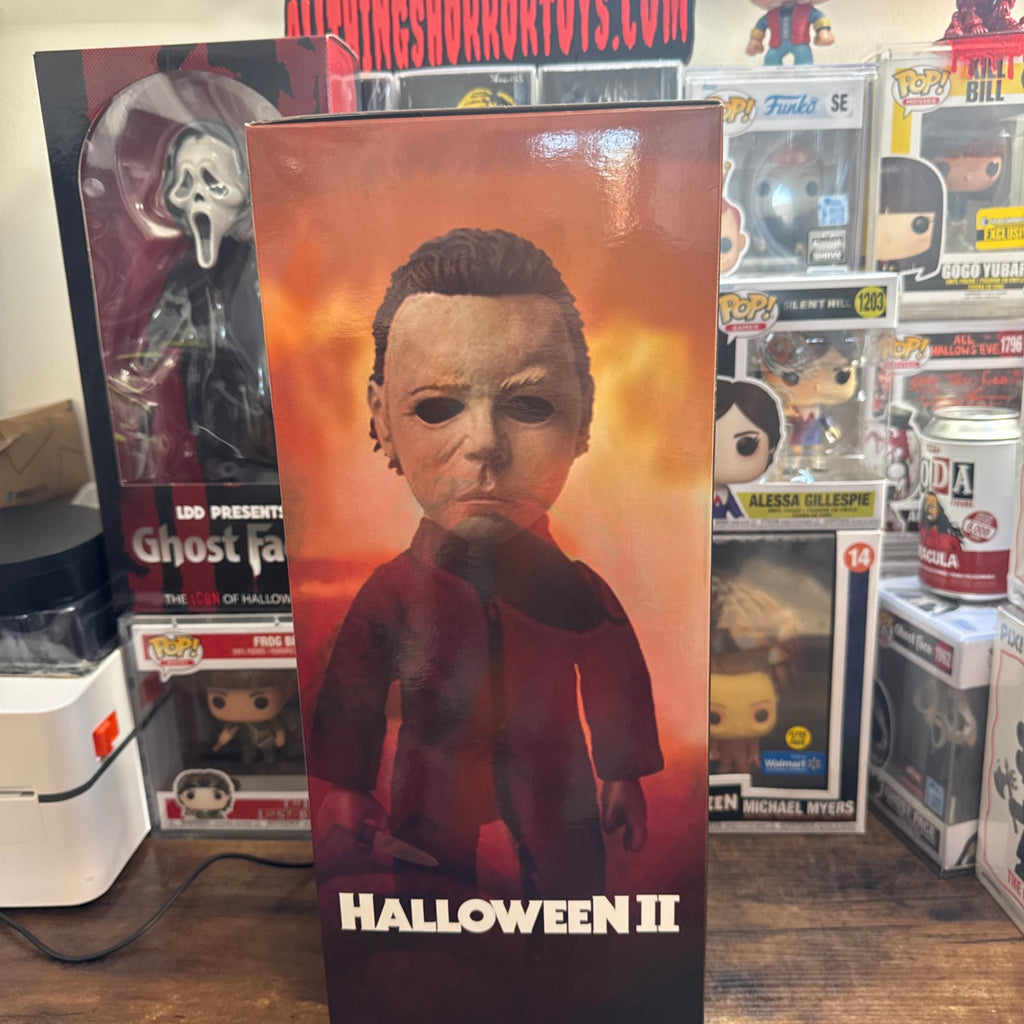 Mezco Michael Myers MDS 15” Mega Scale With Sounds