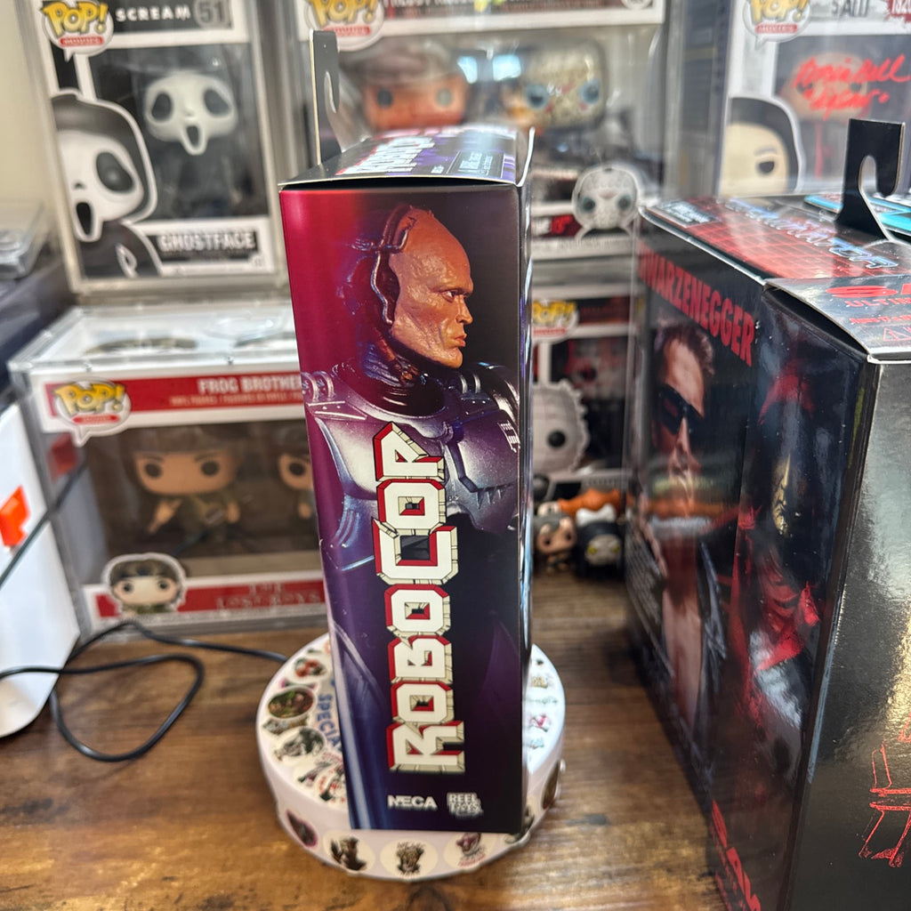 Robocop Ultimate 7”