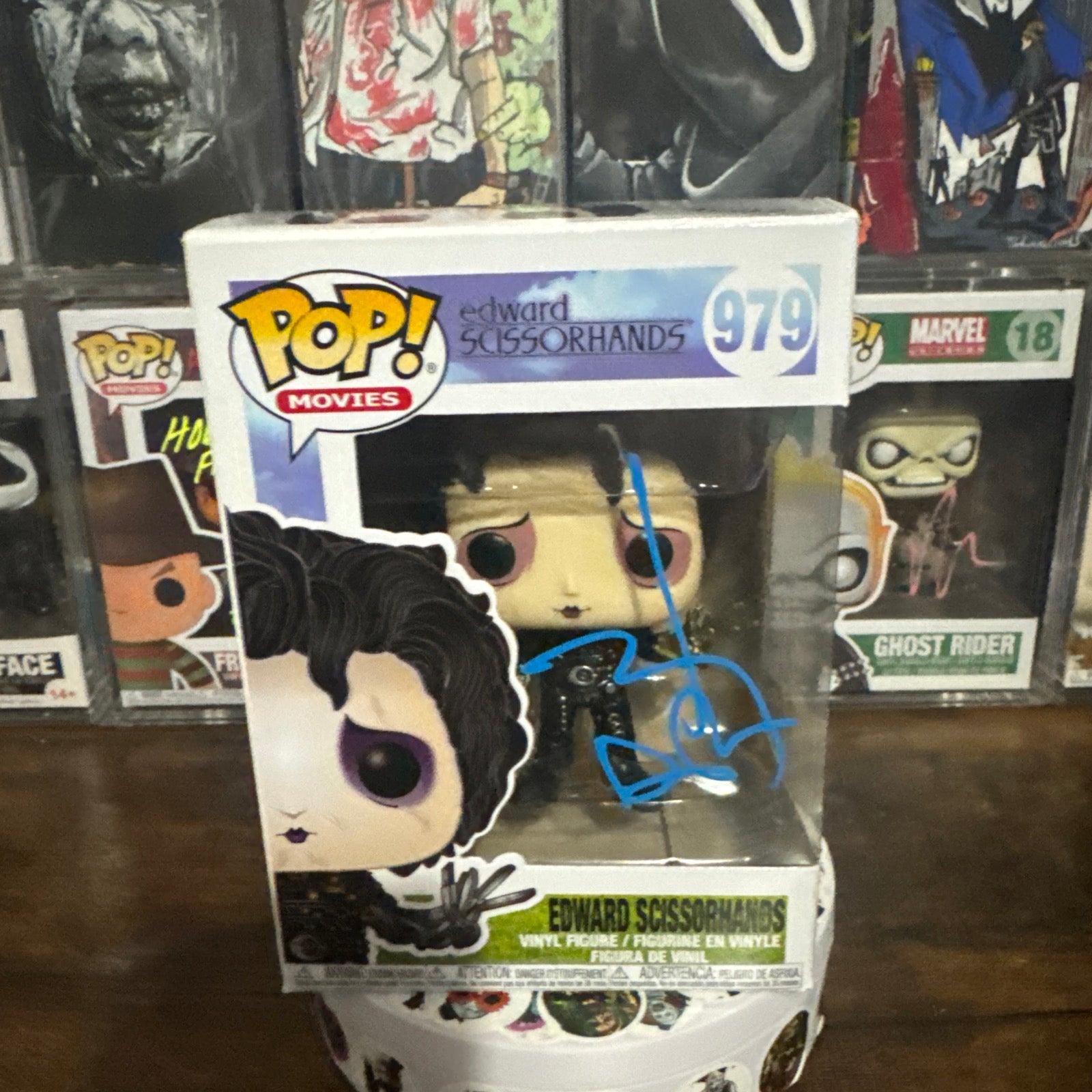 Signed Johnny Depp Edward’s Scissorhands #979