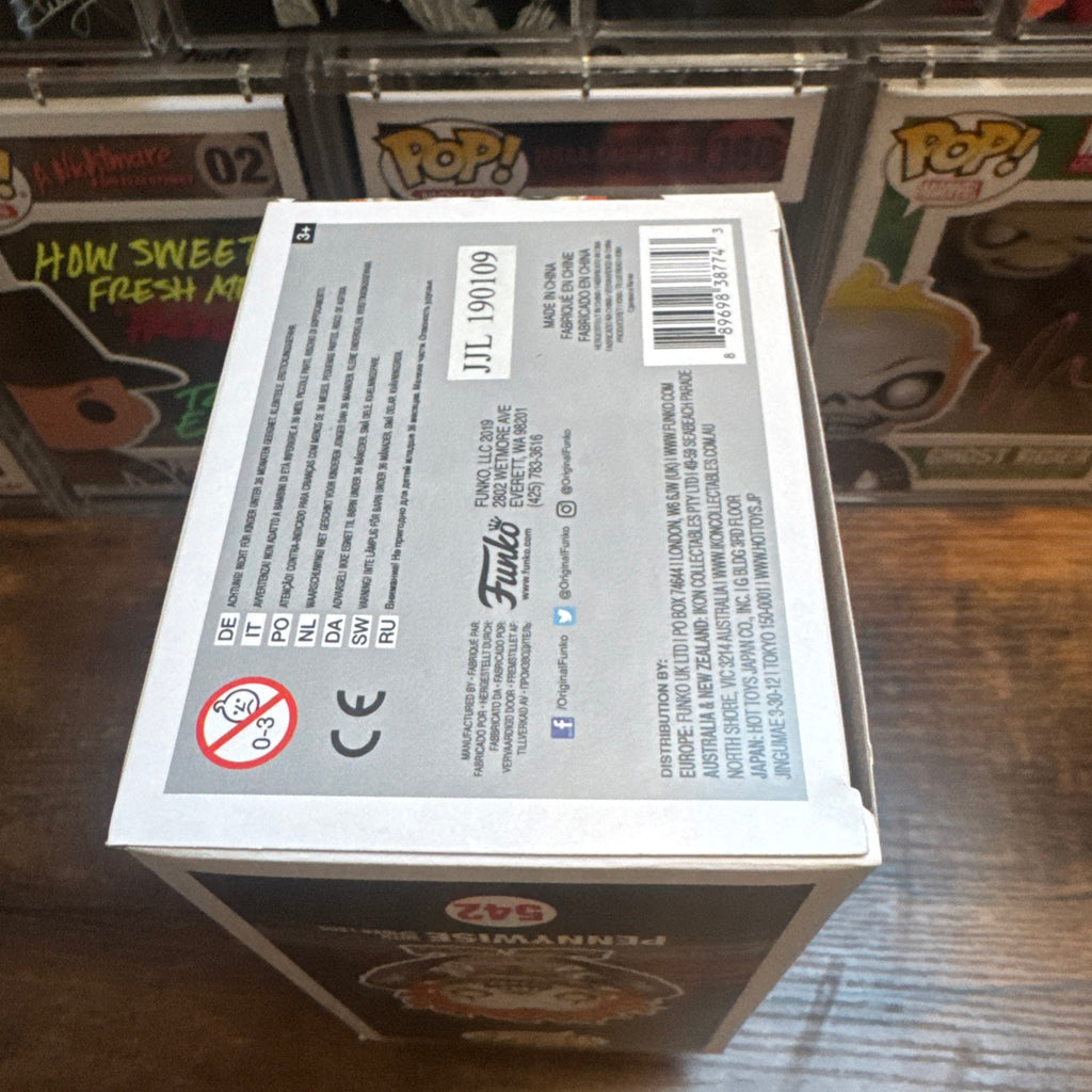 Vaulted Pennywise #542 Spider Legs GITD