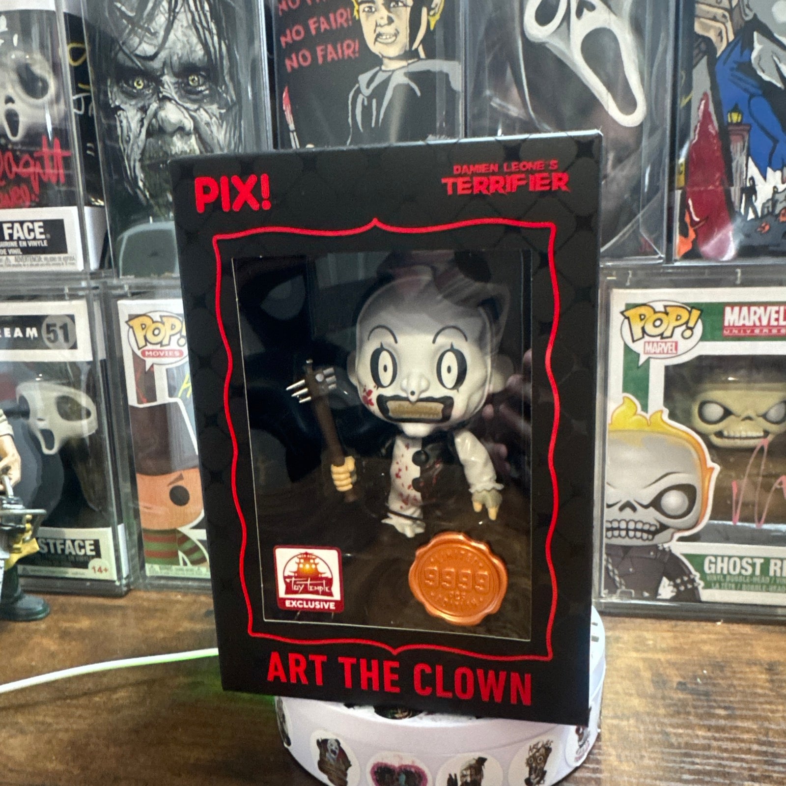 Thrilljoy PIX! Art The Clown Hero With Club