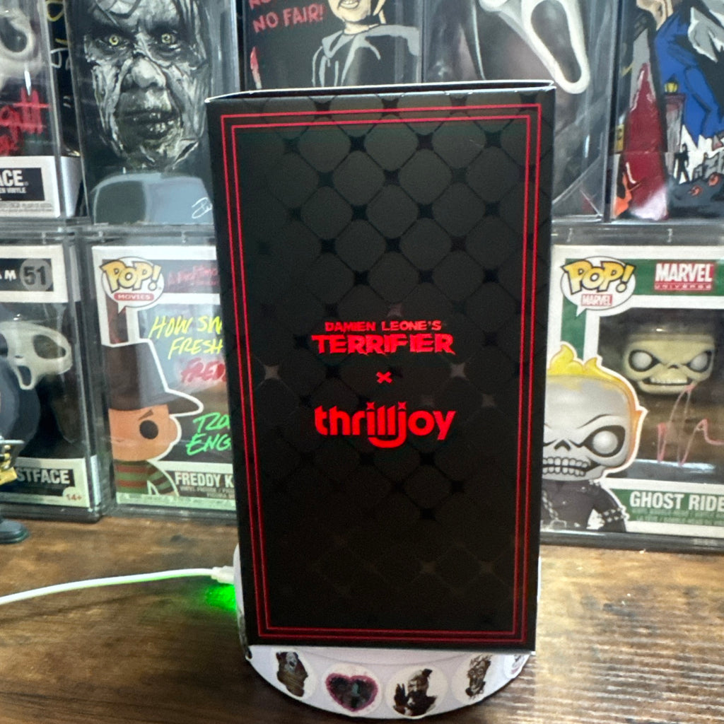 Thrilljoy PIX! Art The Clown Hero With Club