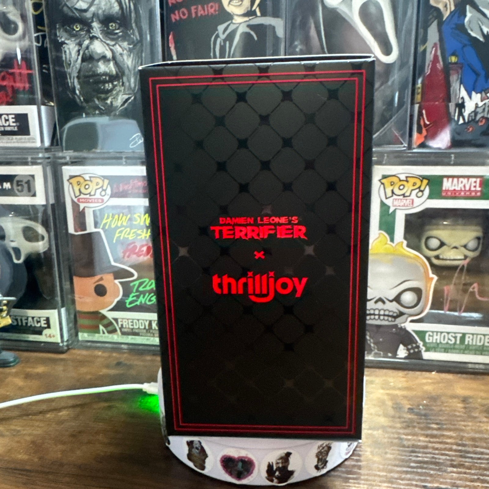 Thrilljoy PIX! Art The Clown Hero With Club