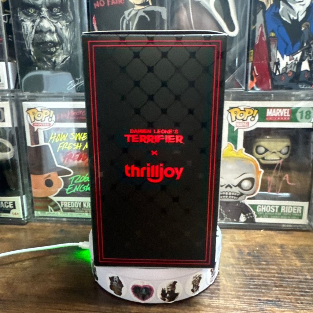 Thrilljoy PIX! Art The Clown Hero With Club