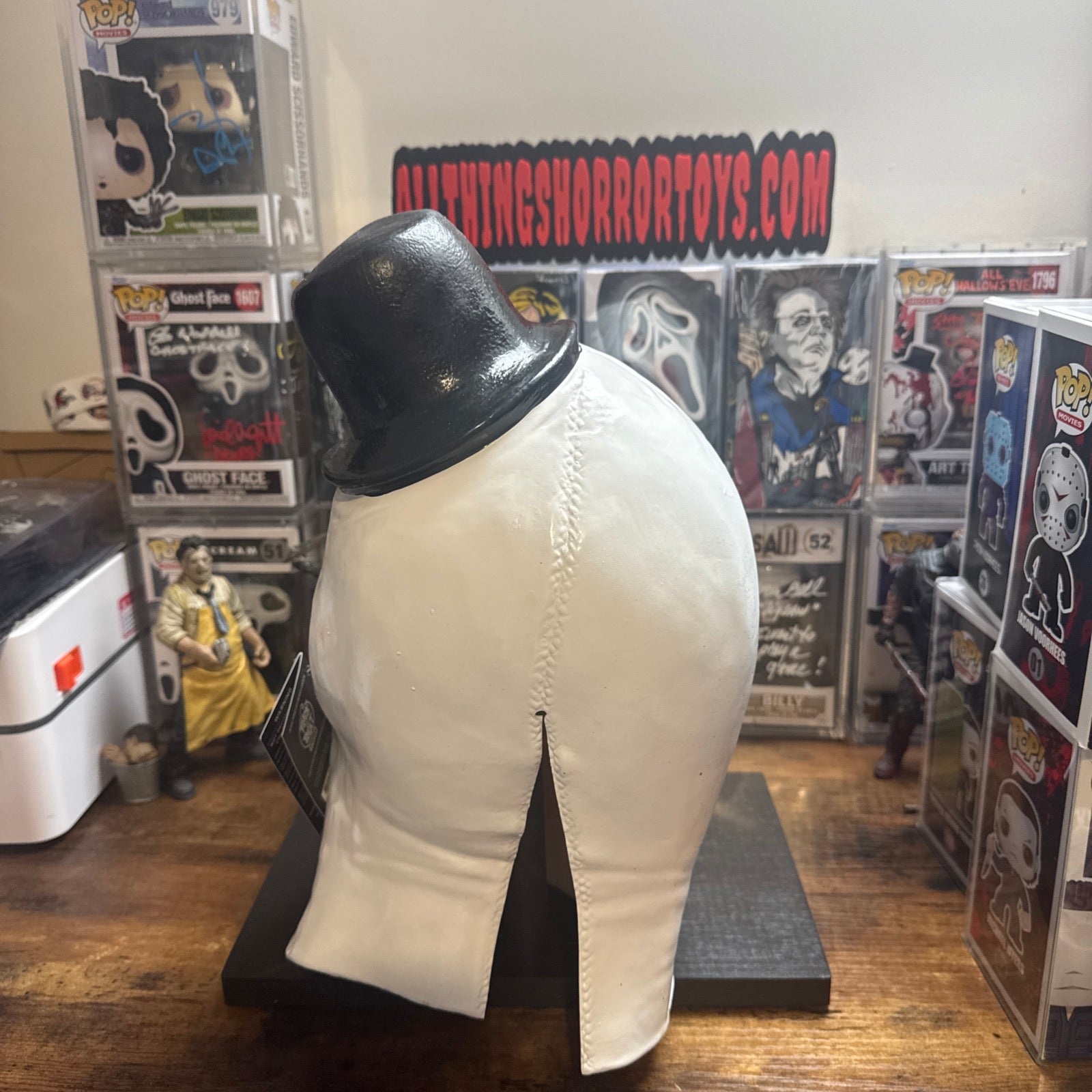 Art The Clown Bloody Mask Trick Or Treat Studios