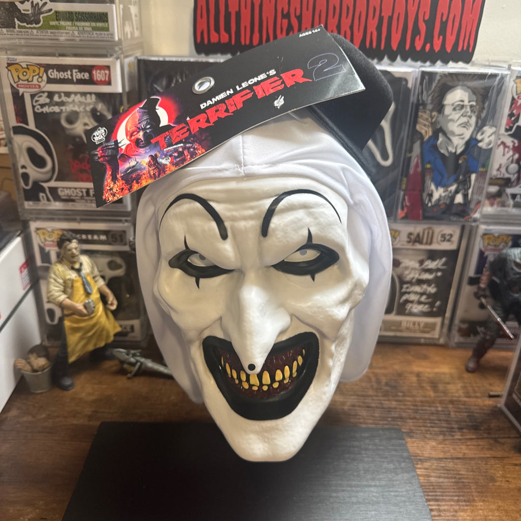 Art The Clown Deluxe Injection Mask Trick Or Treat Studios