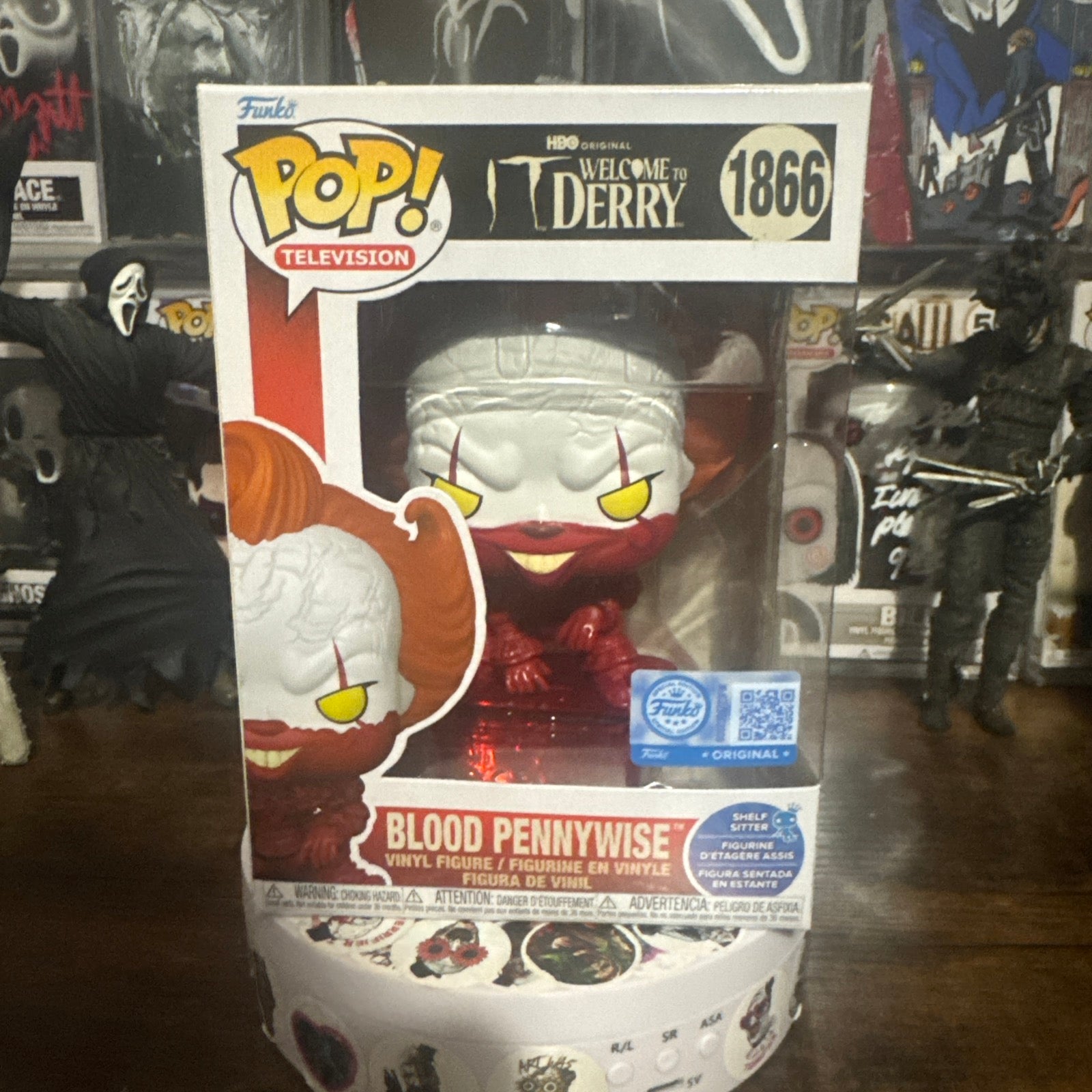Blood Pennywise Shelf Sitter #1866 IT Welcome to Derry