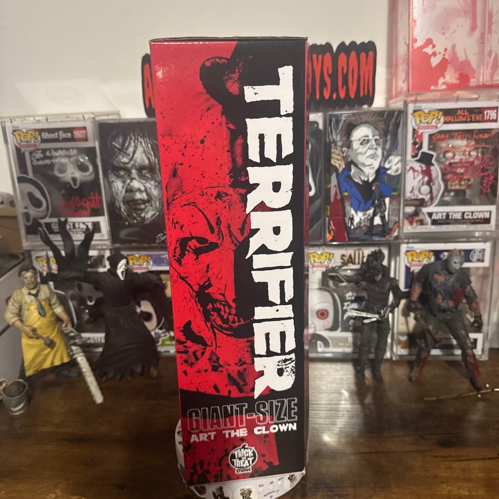 Art The Clown 12” Figure Trick or Treat Studios