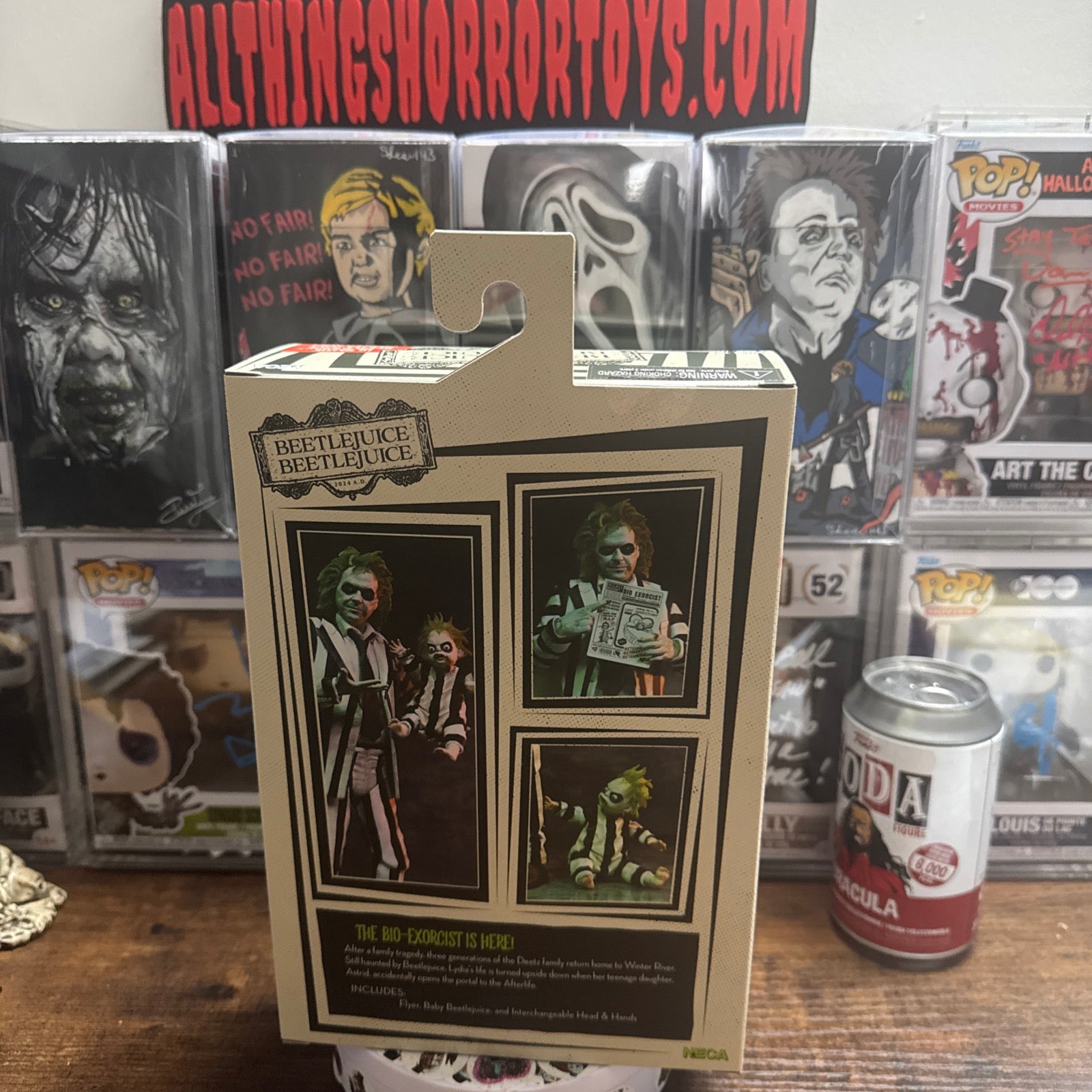 Beetlejuice Ultimate Beetlejuice Striped Suit