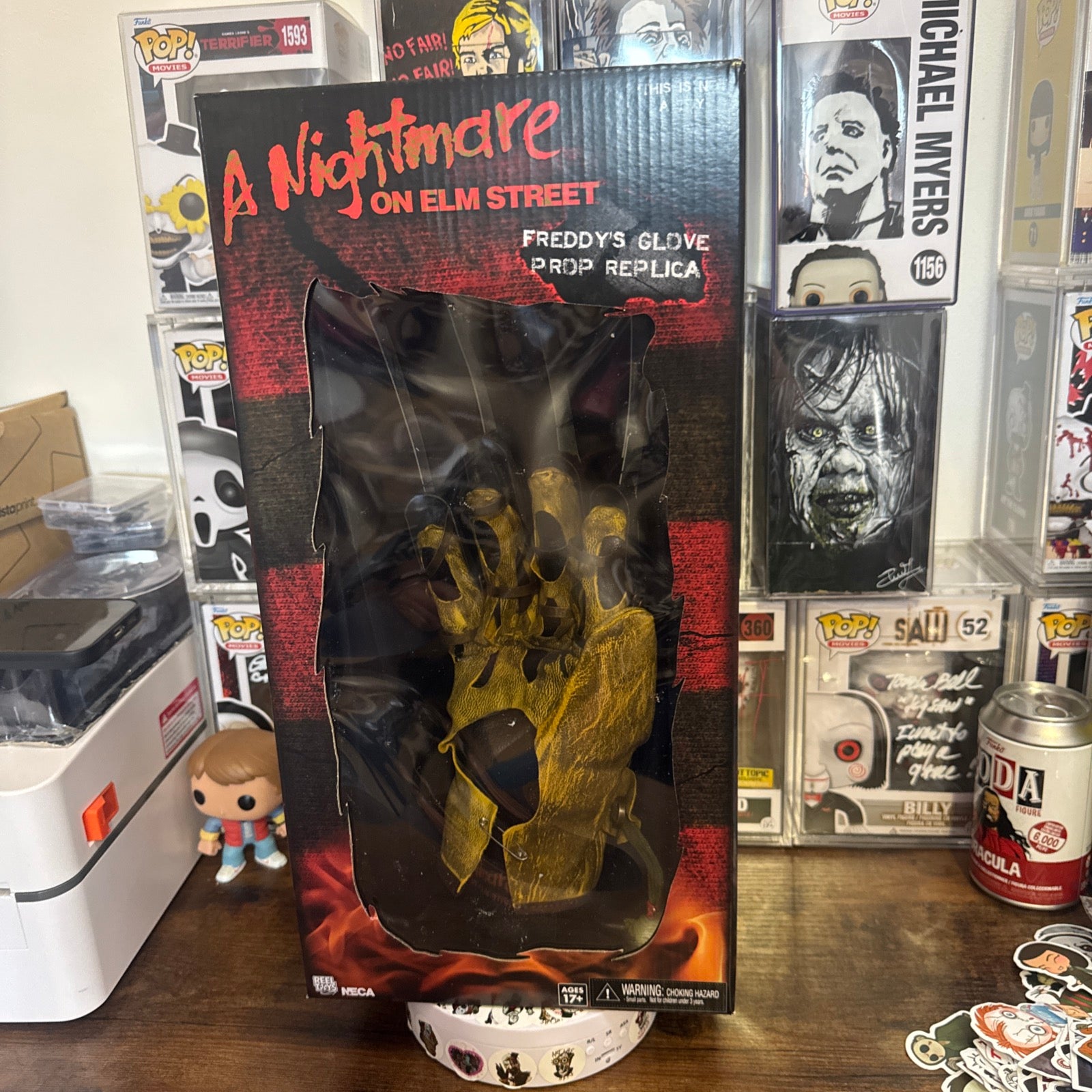 A Nightmare On Elm Street Freddy’s Glove Prop Replica