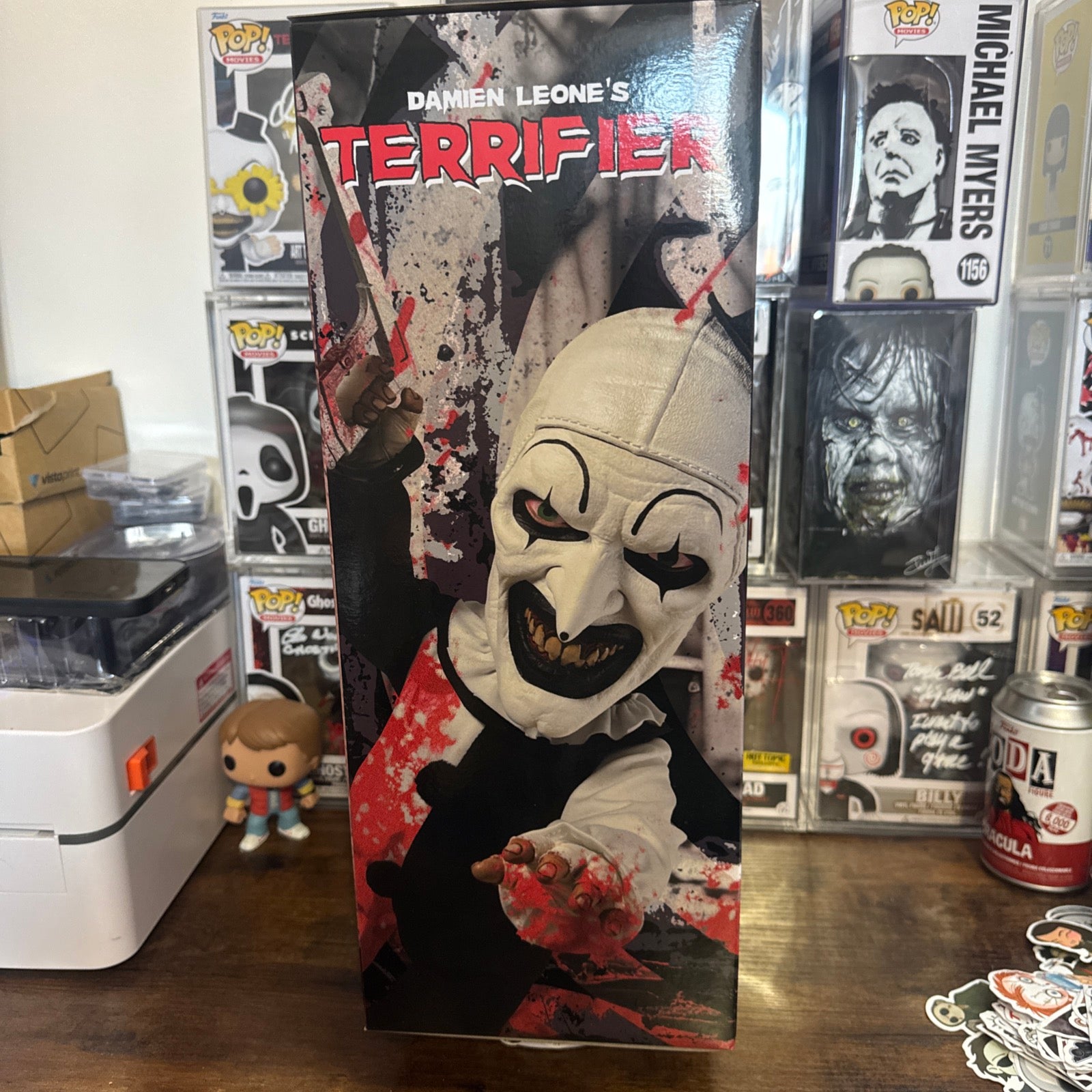 Art The Clown MDS Mega Scale Figure With Sound Damien Leone’s Terrifier