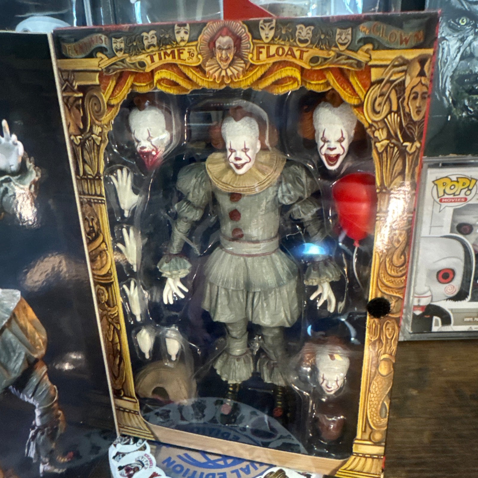 Ultimate Pennywise IT Welcome To Derry 7” Figure